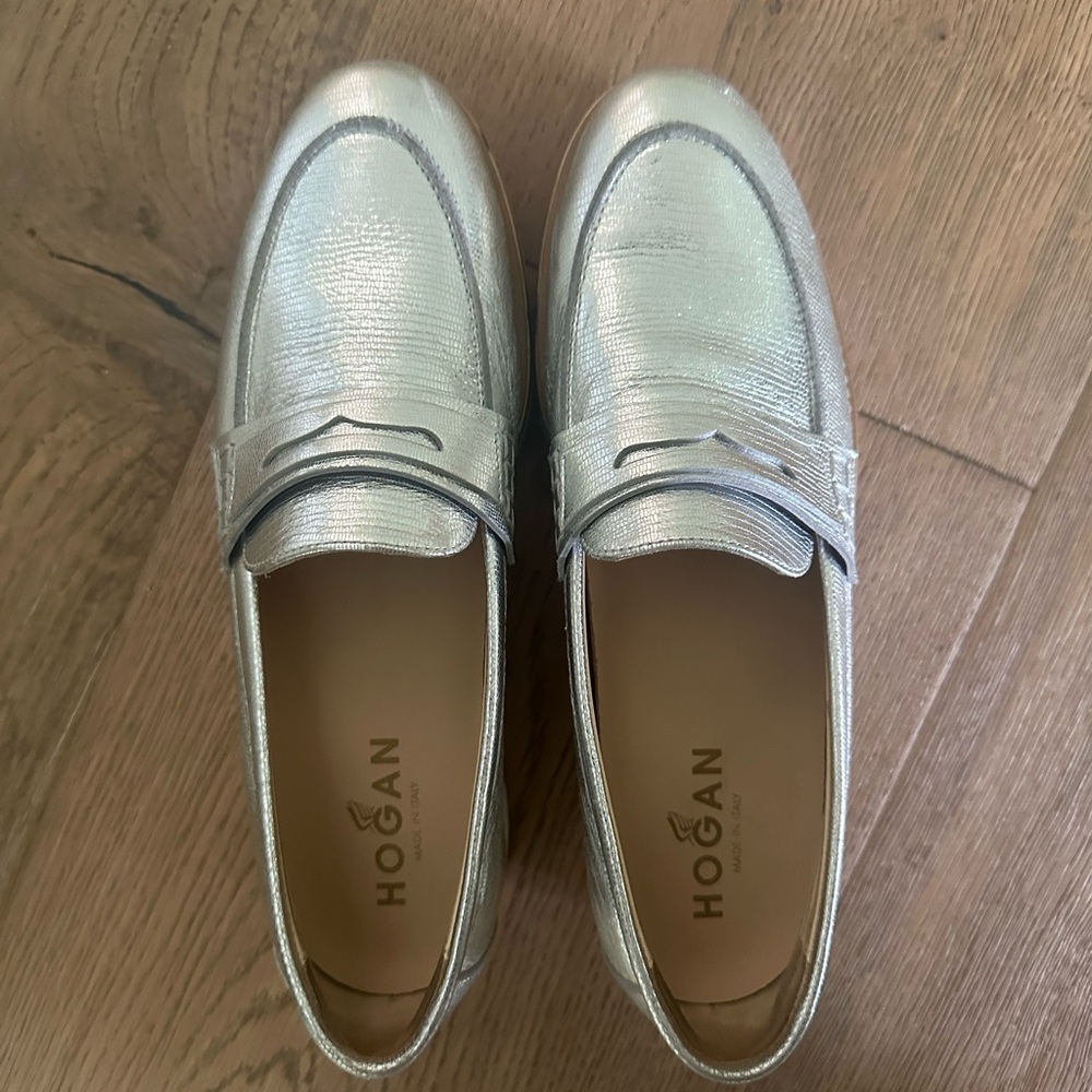 Hogan Loafers